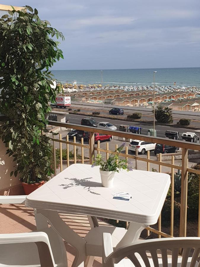 Il Mare Di Roma Apartment Lido di Ostia Exterior photo